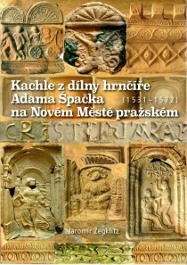 Kachle z dlny hrne Adama paka na Novm Mst praskm [Detail produktu]